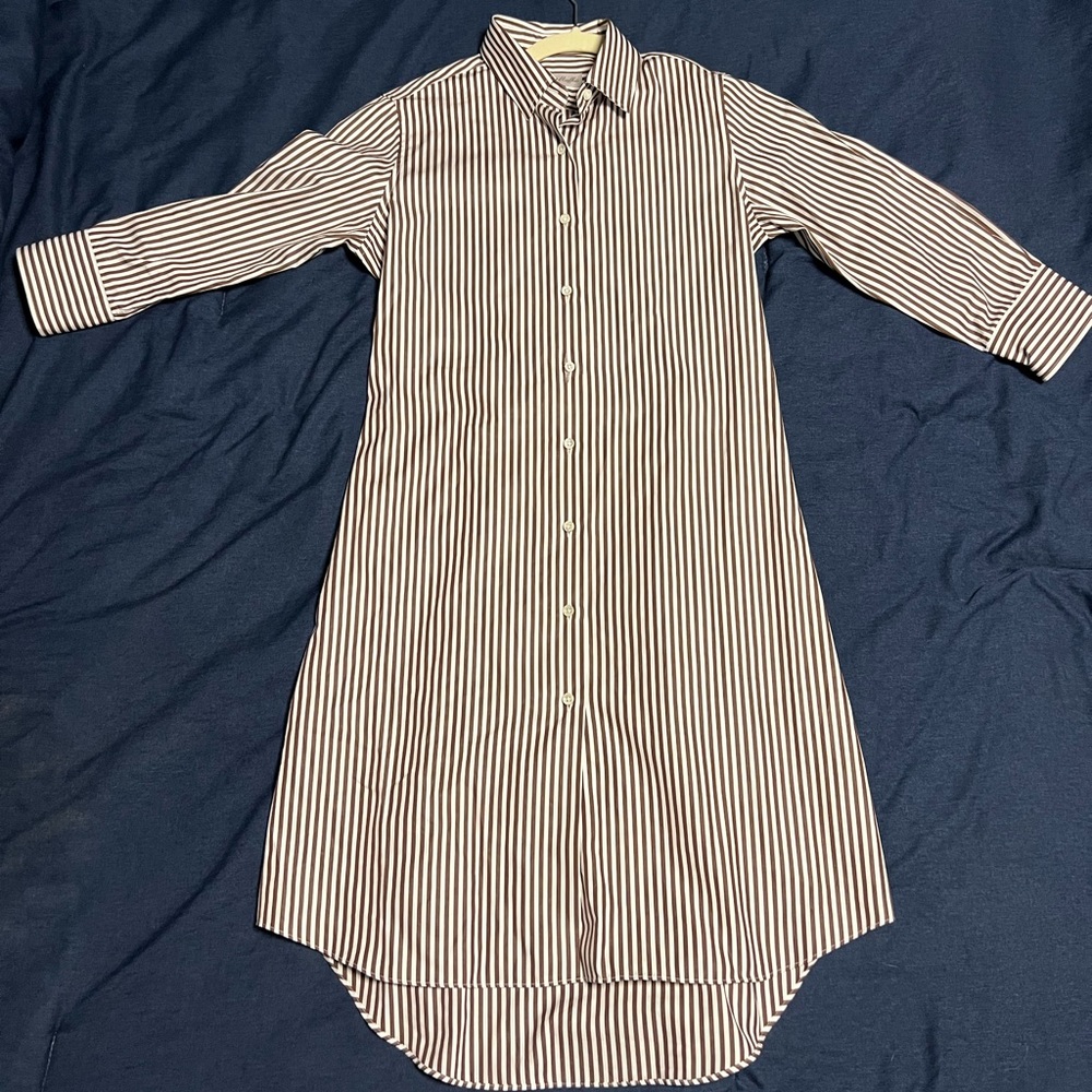 Striped Long Sleeve Shirt Dress - White & Black EUC